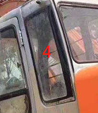 4383431 HITACHI-de Linkerdeur Achterpositie NO.4 van Graafwerktuigglass cab window